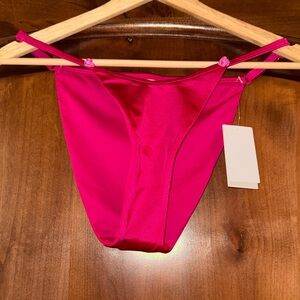 Good American Fuchsia Bikini Bottom – Rosette Strap Detail – Size Medium – NWT
